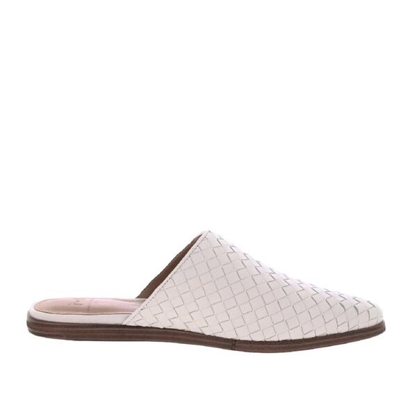 MARC FISHER LTD Garren Pointed Toe Mule Ivory Leather - Picture 2 of 15